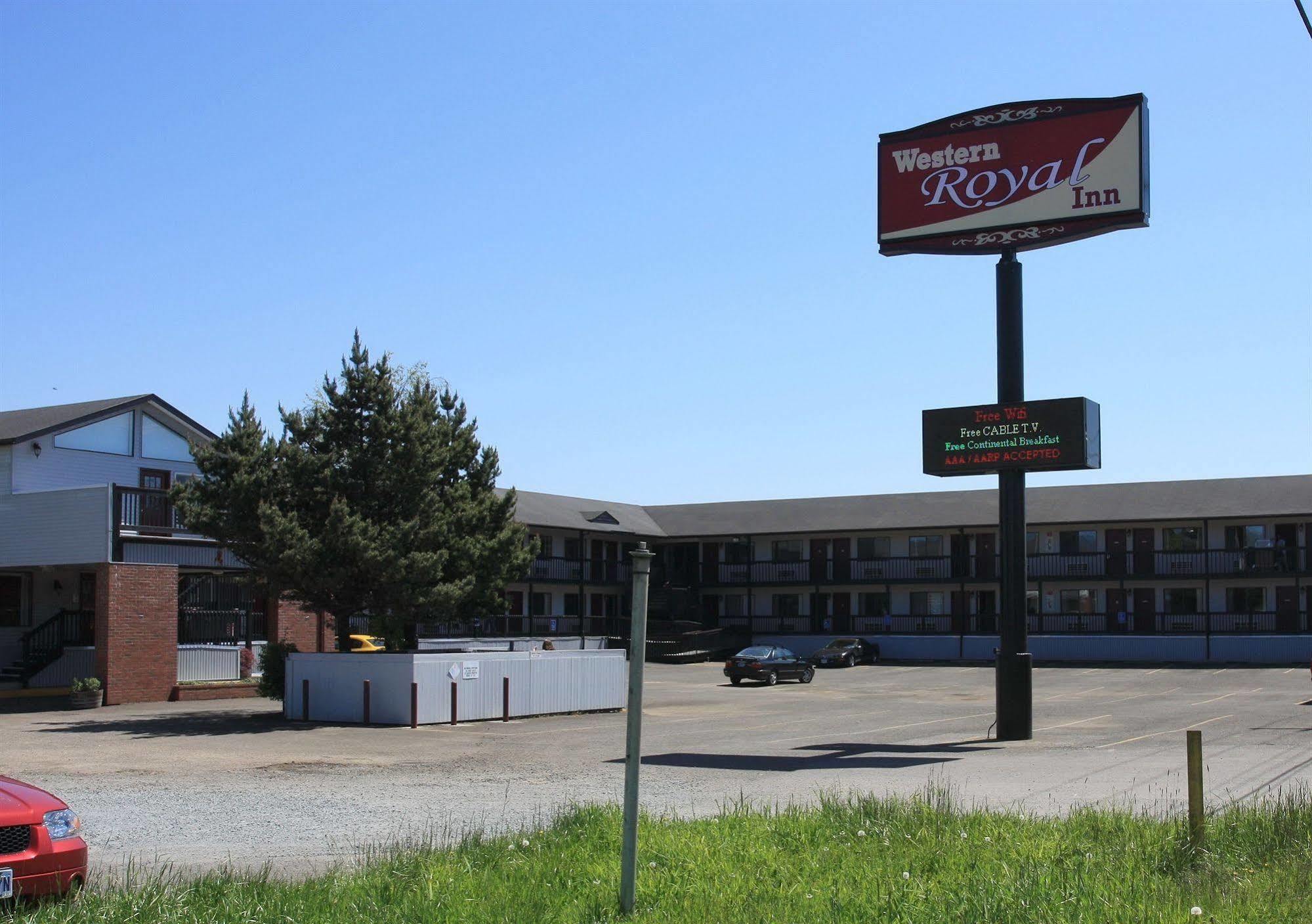 Western Royal Inn Tillamook Exterior photo